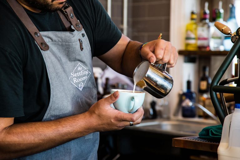 Contact Settling Rooms 1 768x512