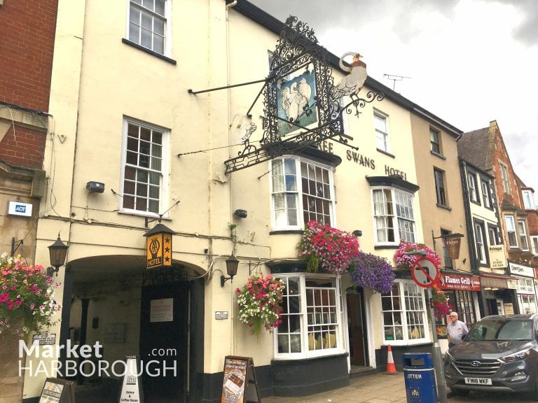 three swans hotel 768x576