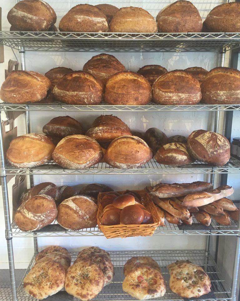 69656000 2680160748701633 897953013052735488 o 768x960