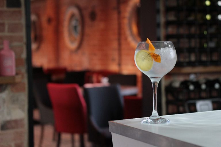 12891667 1177168832328442 857235175832890802 o 768x512