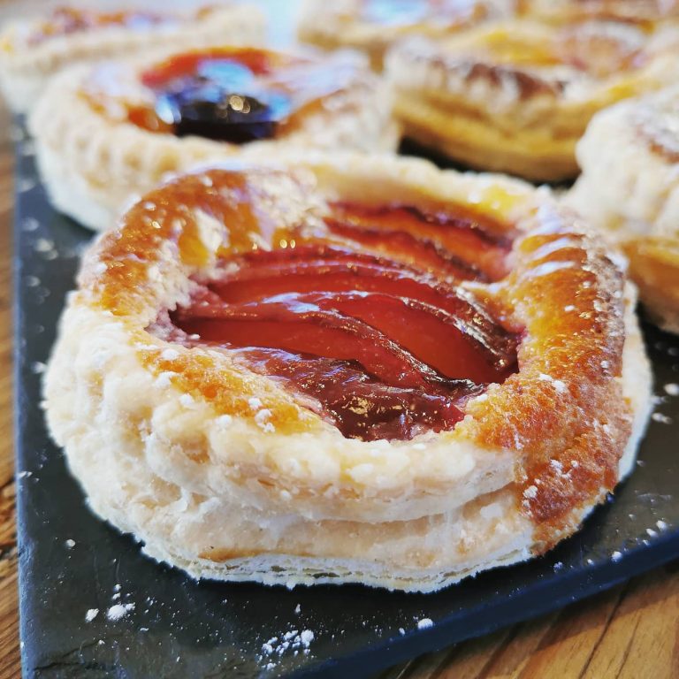 83375592 1239796136212587 251610935230201856 o 768x768