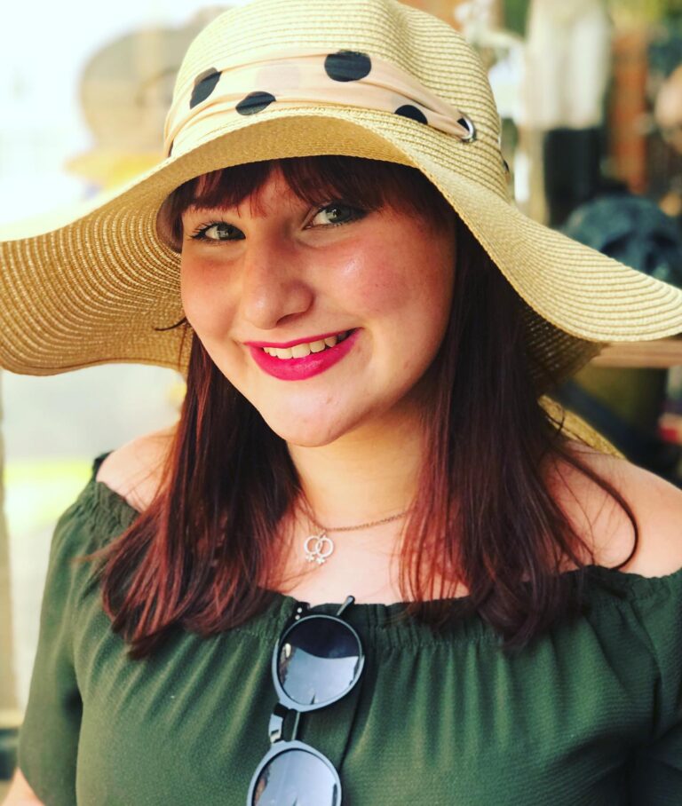 117644258 2701086383491502 2721095572276523722 o 768x908