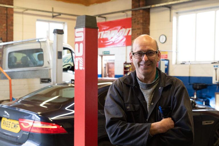 MBA 0415 crop01 768x512