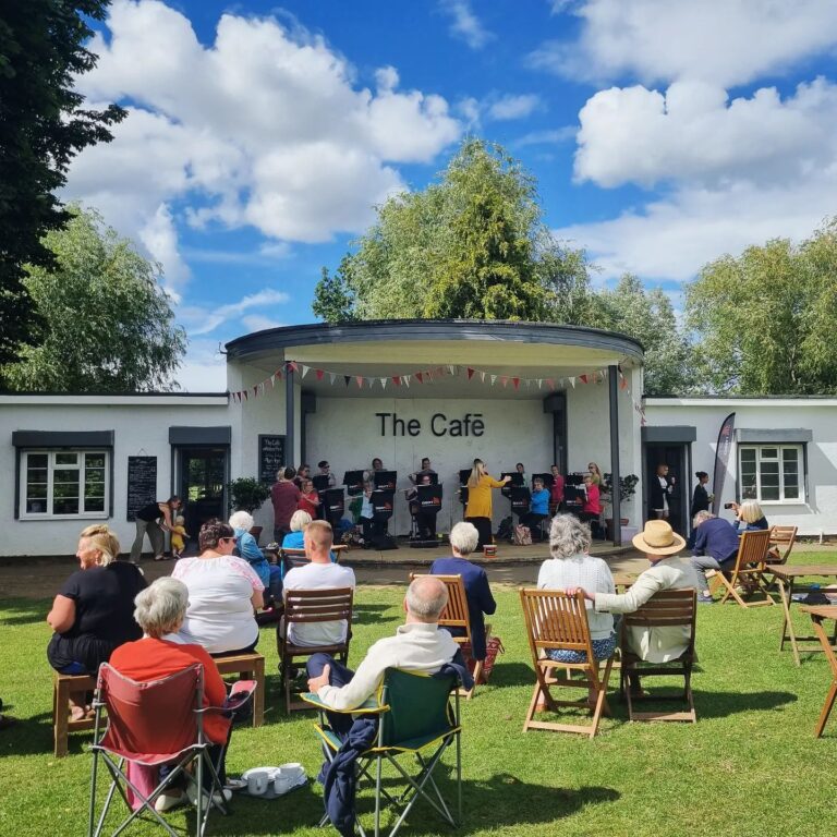 289572319 433959725405505 5001163734394008727 n 768x768