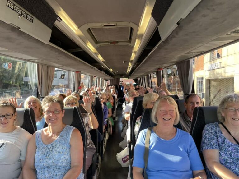 298015190 122499513853789 823412942390908616 n 768x576