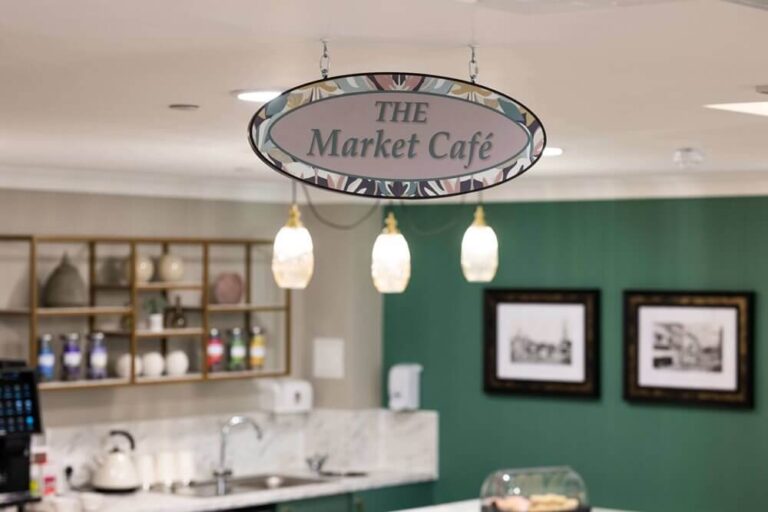 Oat Hill Mews cafe 1 768x512
