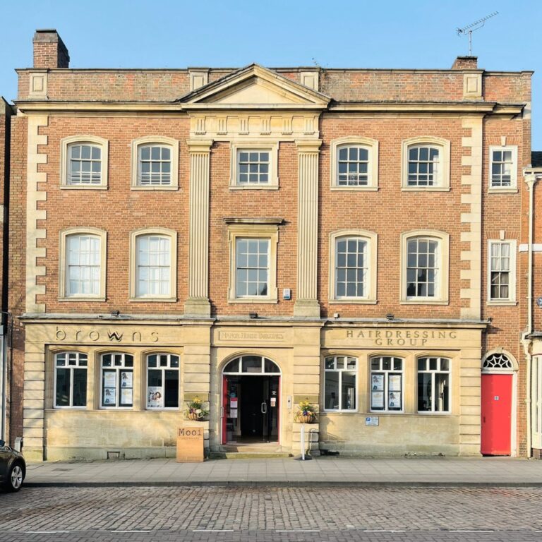 brownshairsalonmanorhousemarketharborough 1 768x768