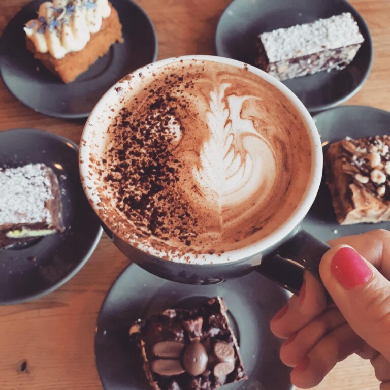 152130415 3740067769362431 7085211926362486080 n 768x768