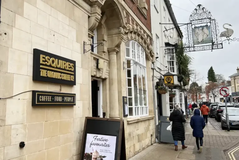 esquires IMG 1300 768x514