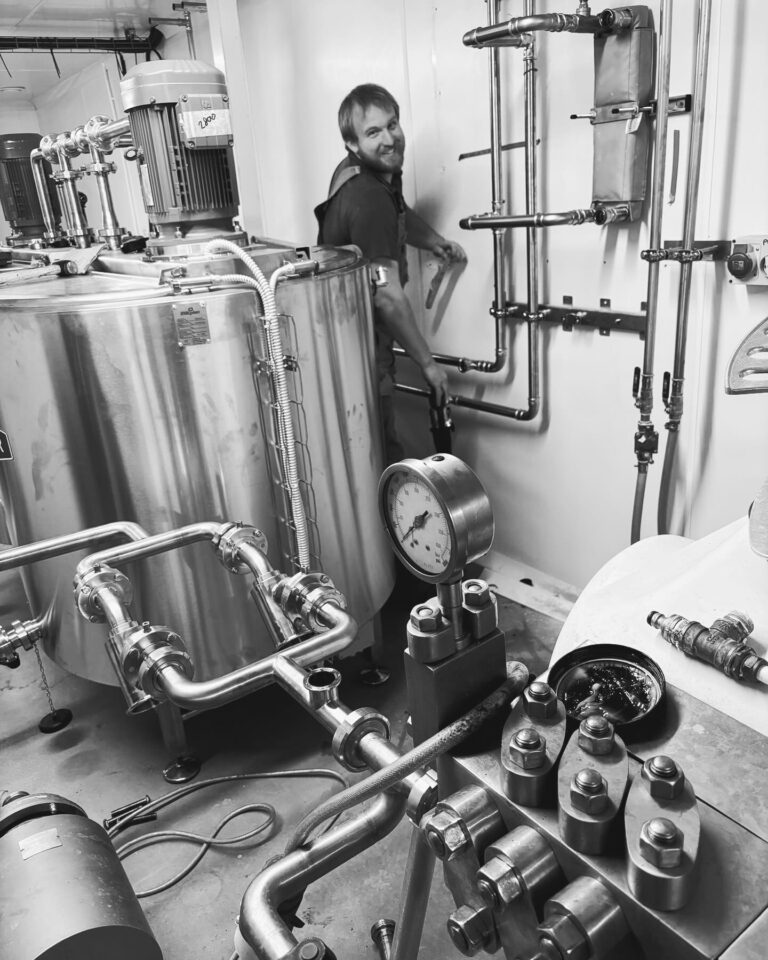 469077631 18024552131537509 8599251670987418164 n 768x960