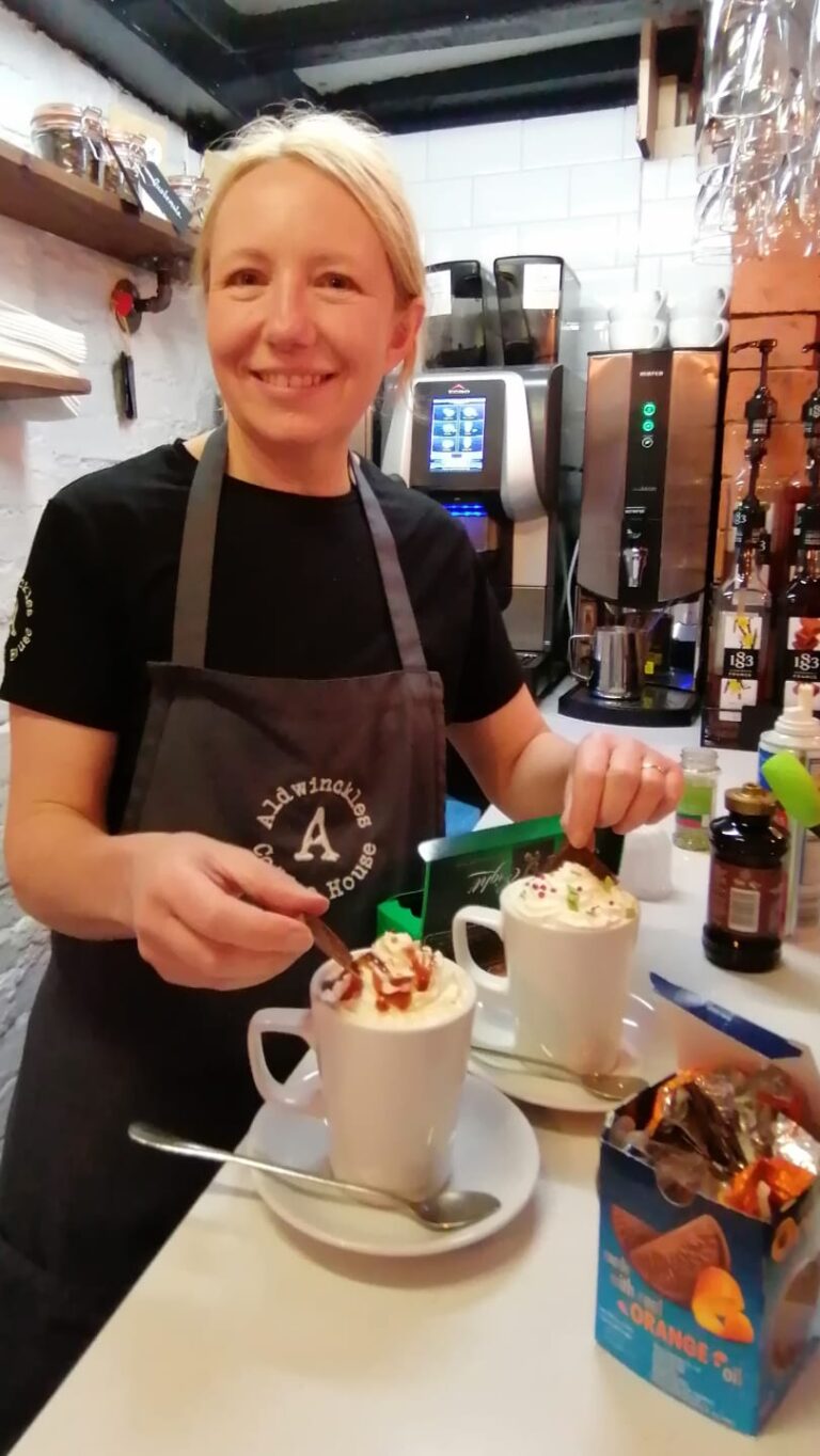 making christmas drinks 768x1364