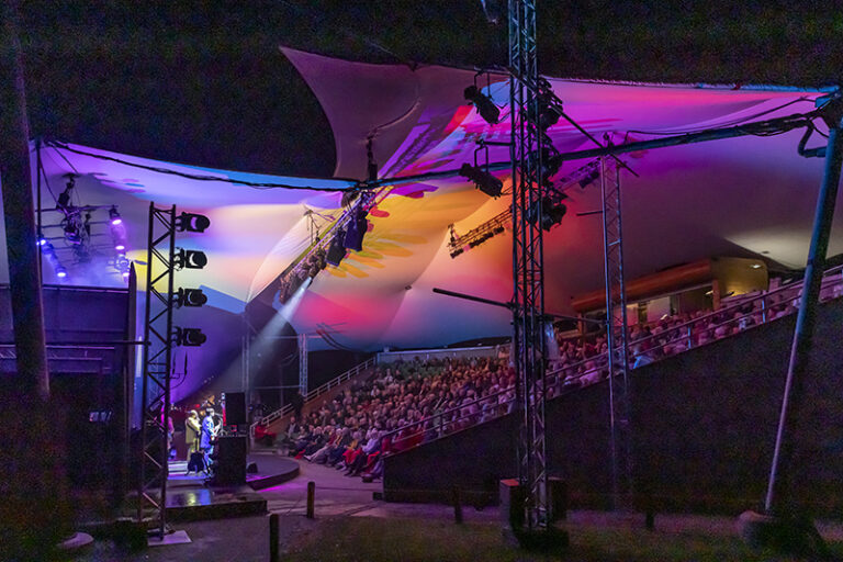 KH theatre small 1 768x512